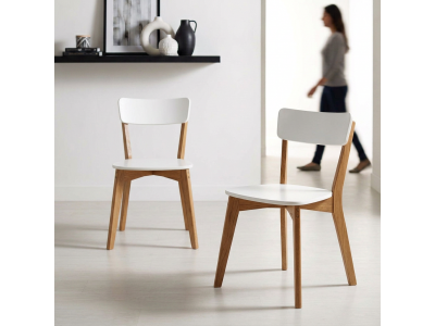 2 Cadeiras de madeira com assento e encosto em MDF branco - Coleção Scandian